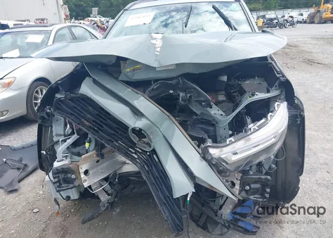 2022 Toyota Rav4 Xle z USA, uszkodzony, nr VIN 2T3W1RFV7NW195595